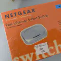 Netgear FS605 5-Port Switch Netzwerk CAT RJ45 OVP