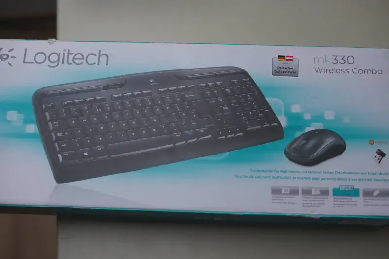 Featured image of post Logitech mk330 Wireless Keyboard und Maus OVP